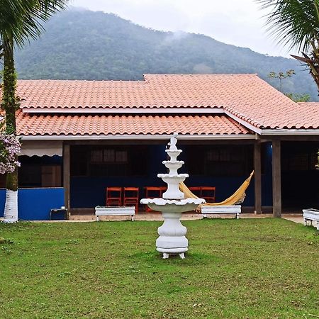 Linda Casa Para Familia, Muito Proxima Da Praia Em Ubatuba!!! Buitenkant foto