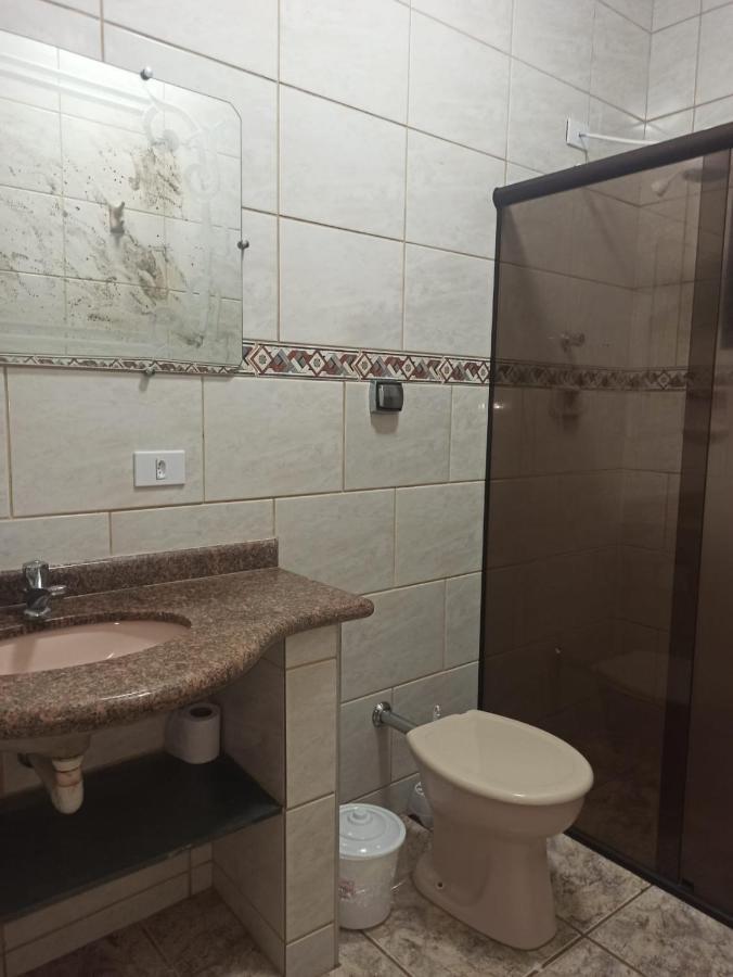 Linda Casa Para Familia, Muito Proxima Da Praia Em Ubatuba!!! Buitenkant foto