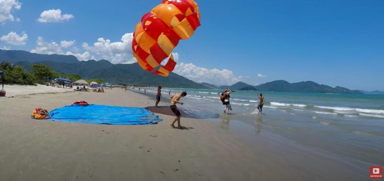 Linda Casa Para Familia, Muito Proxima Da Praia Em Ubatuba!!! Buitenkant foto