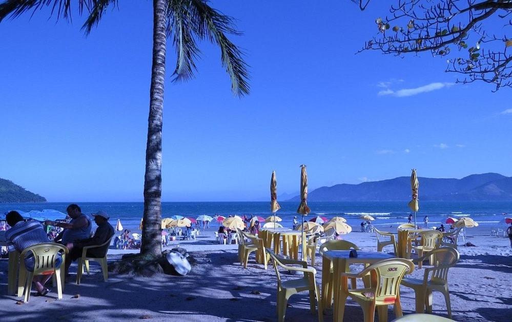 Linda Casa Para Familia, Muito Proxima Da Praia Em Ubatuba!!! Buitenkant foto
